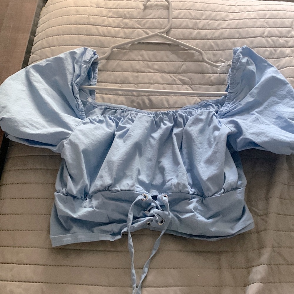 Blue tie Top size small only warm once